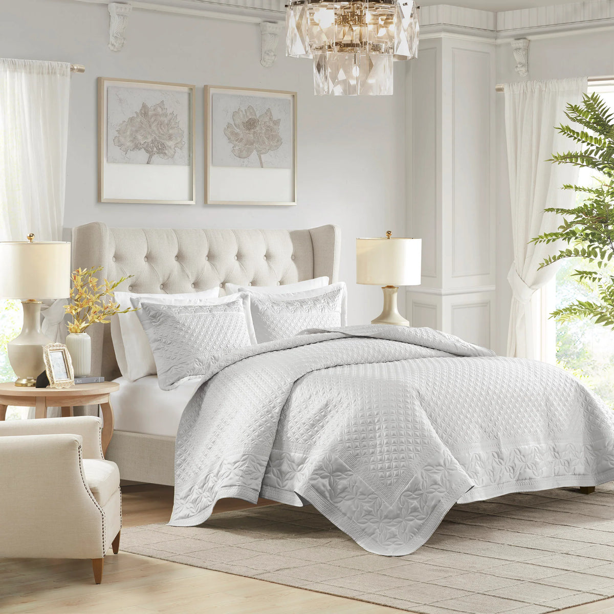 Versailles 3-Piece Quilt Set